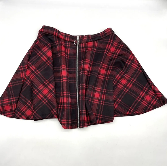 Hot Topic Plaid O-Ring Skater Skirt XL - Picture 2 of 4